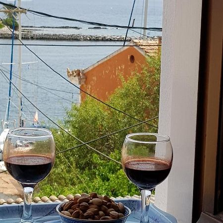 Sotiris Sea View Apartment Gaios Exterior photo